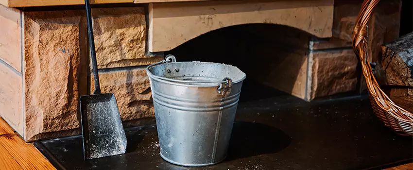 Clean The Fireplace Mantle And Hearth in Draper, Utah